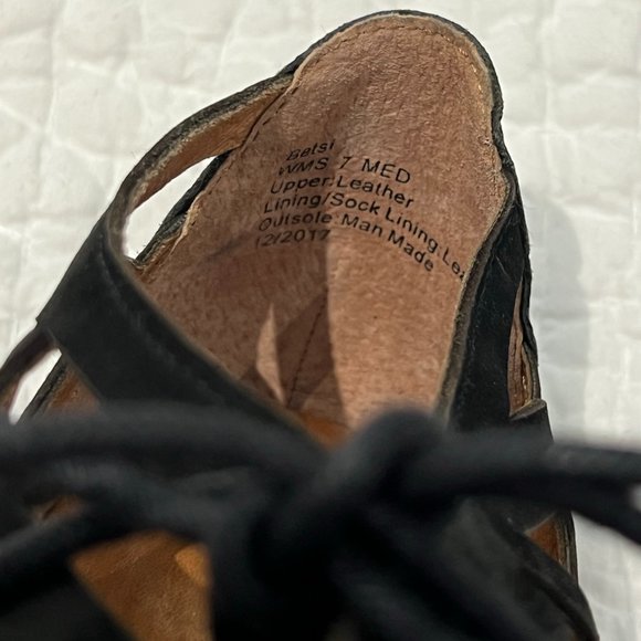 KENNETH COLE x Gentle Souls Black Lace-Up Sandals - Size 7 - NEW! - Picture 5 of 9